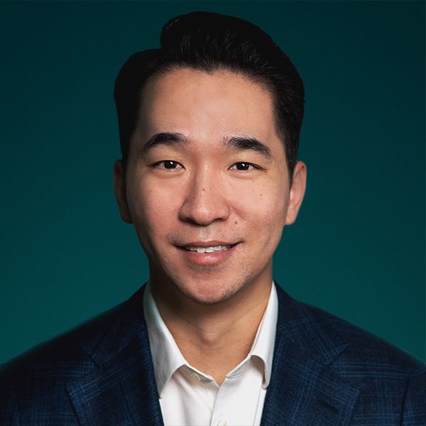 Adam Sze's headshot